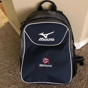 Mizuno USA volleyball backpack